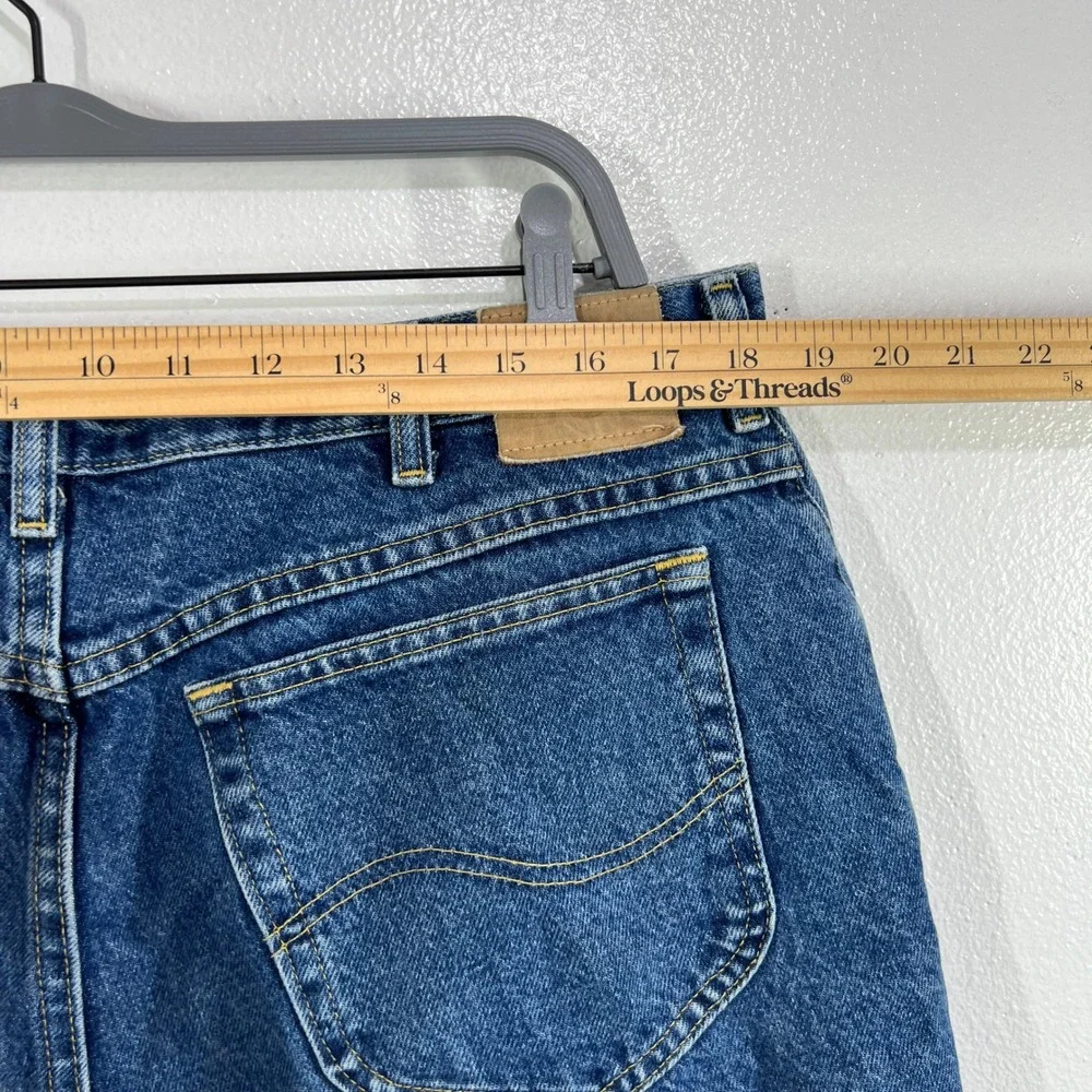 Lee Men's Denim Jean Shorts Size 40 Blue High Rise Relaxed‎ Fit 100% Cotton USA